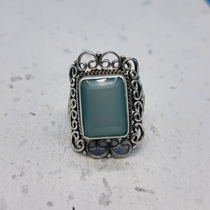 แหวนเงิน925สไตล์โบฮีเมียนประดับพลอยธรรมชาติพลอยเทียมจากมรกตตัดด้วยมือสำหรับเป็นของขวัญแต่งงานงานเลี้ยงวันเกิด - Product Image 4