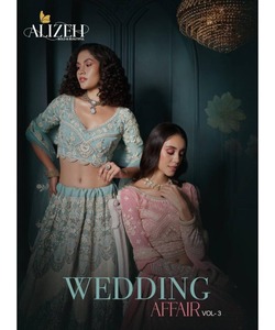 Kids Indian Festival Wear LehengaCholi avec chemisier en velours brodé et travail de perles - Product Image 4