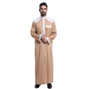 Caftán de estilo árabe tradicional de color sólido de alta calidad transpirable ligero de talla grande Thobes para hombres islámicos al por mayor - Product Image 3