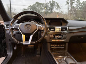 Mercedes-Benz Clase E E 350 Sport 2014 Usado en Buen Estado - Product Image 2