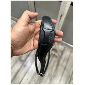 Licol de luxe en cuir importé de haute qualité avec ferrures en laiton pour une conduite confortable, personnalisable, exporté d'Inde - Product Image 6