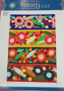 Venta al por mayor tela de encaje bordado con patrones florales tela de encaje bordado delicado con borde festoneado - Product Image 3