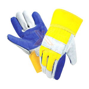 Customized Leather Heat Protective Cut Resistant Working Gloves with Waterproof Anti-Slip & <b>Fire</b>-Proof Features Safety Cuff - Product Image 1