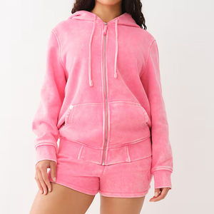 Fabricante de Conjuntos Deportivos Personalizados, Conjunto de Dos Piezas con Sudadera y Pantalones Cortos con Parche Bordado y Lavado Ácido, Conjuntos Deportivos Vintage para Mujer de Alta Calidad - Product Image 1