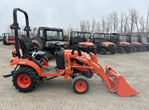 Tractor Utilitario Subcompacto Kubota BX2380 de 23 HP, 4WD, Hidrostático, Diésel, para Agricultura y Paisajismo, Gran Descuento, Motor Principal y Engranaje - Product Image 4