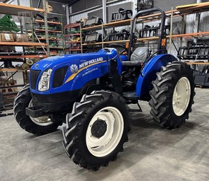 Tracteurs agricoles multifonctionnels d'occasion New Holland WORKMASTER 60 30 HP 4WD avec cabine confortable et pompe moteur avancée - Product Image 3