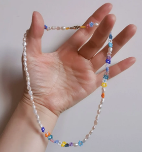 Collier en macramé tendance et unique pour femmes et jeunes filles, pendentif en pierres précieuses fait main, collier ras du cou en labradorite, collier de perles de pierre de lune - Product Image 2