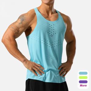 Débardeur de sport personnalisé de haute qualité pour hommes Débardeurs en polyester avec logo personnalisé pour hommes - Product Image 2