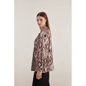 Blusa Vintage de Chifón con Bordado de Animales Estilo Western, Cuello Mandarín y Lazo - Product Image 5
