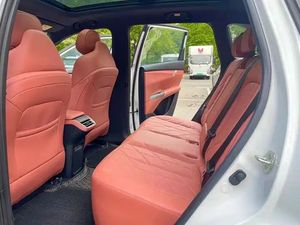 SUV Familiar 2024 2.0T, Fabricación China, Motor Eficiente, Aceleración de 7.9s, Nuevo y Usado, Precio Económico - Product Image 6