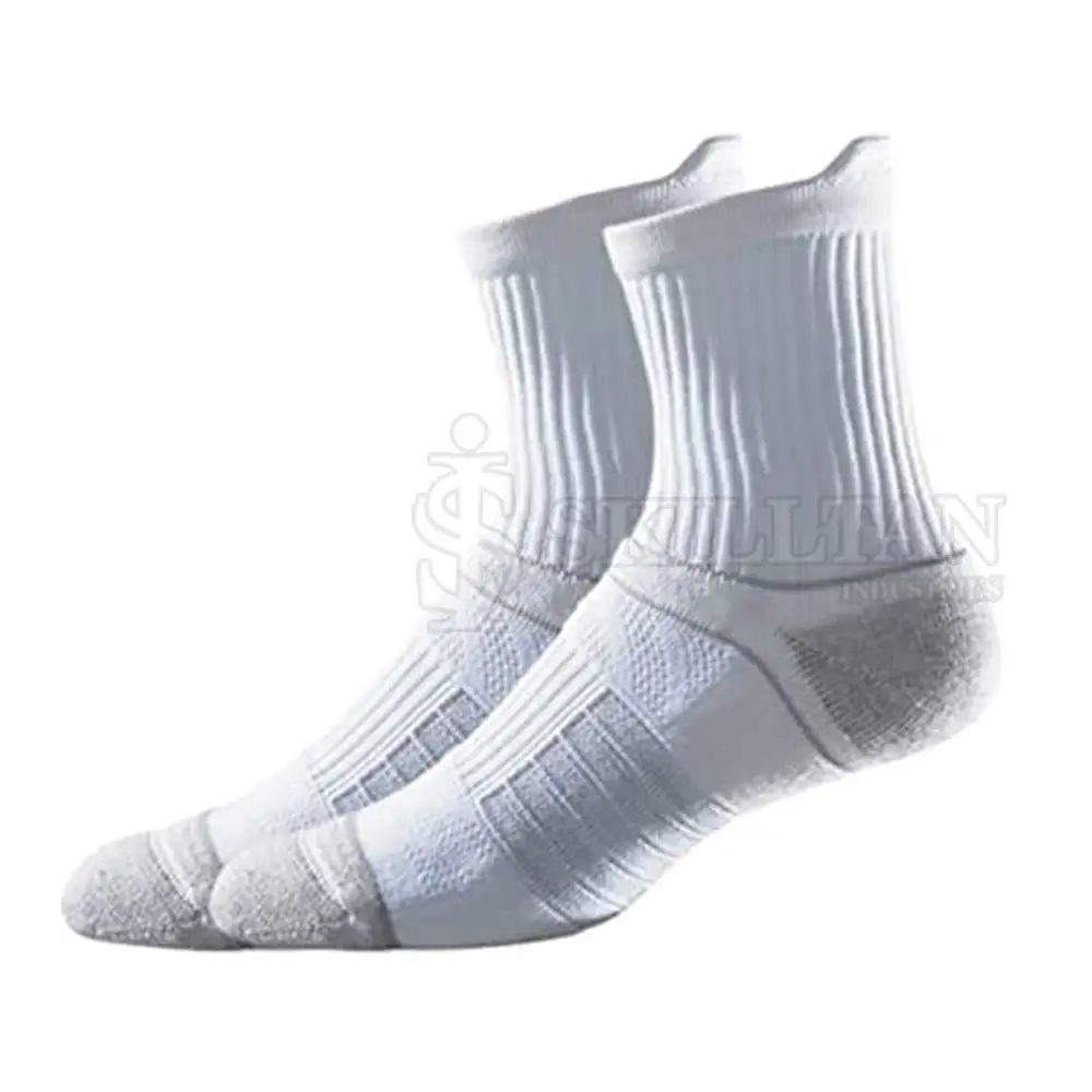Yüksek kaliteli özel oyuncu spor en iyi erkek çorapları rahat çorap sokak giyim çorap