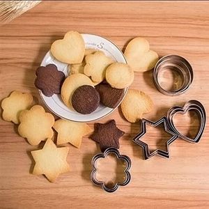 Durable metal <b>cookie</b> shape cutter helpful for shaping dough precisely for professional bakery results - Product Image 2