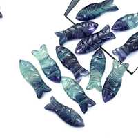 Perles de pierres précieuses sculptées en forme de poisson en fluorite multicolore 23X9 MM Charmes de poisson en cristal pour bijoux