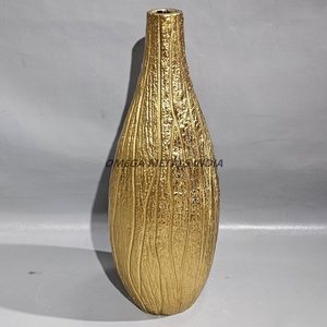 Vase rond en métal marron en gros d'usine avec texture artisanale et design incurvé élégant pour un style de maison exclusif - Product Image 2