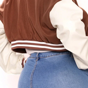 Fabricant pakistanais de vestes d'hiver épaisses pour femmes, broderie décontractée, vente en gros, veste universitaire personnalisée - Product Image 6