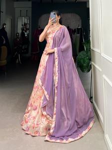 Nouveau lancement de couleur pêche Tussar imprimé floral en soie avec travail manuel Lehenga Choli tenue de soirée - Product Image 6