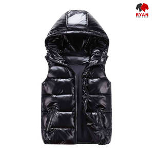 Gilet matelassé imperméable personnalisé Ryan Pro Gear pour hommes, tissu confortable, respirant et anti-boulochage, options de logo OEM - Product Image 4