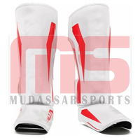 Ensembles de boxe OEM personnalisés, protège-tibias en PU, protection complète, entraînement de Muay Thai, Kickboxing, MMA, haute qualité, élastique