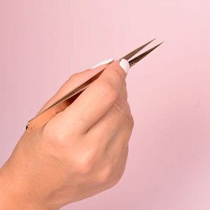 Pince à cils en acier inoxydable à vendre/Produit très demandé Pince à cils de couleur unie - Product Image 4