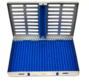 Caja de Almacenamiento de Instrumentos Dentales para Esterilización en Autoclave Manual de Alta Calidad, Bandeja de Acero Inoxidable de 7.25 x 5 - Product Image 3