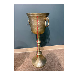 Seau à glace à vin fait main en argent ou support de refroidisseur de vin Vente en gros et fournisseurs de haute qualité - Product Image 3