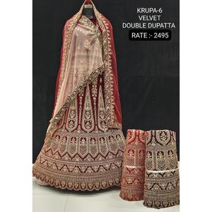 Lehenga Choli de terciopelo de diseño único de la mejor calidad para la colección de ropa de fiesta de boda disponible al mejor precio de la India - Product Image 5