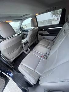 IMPRESIONANTE Toyota Highlander XLE 2017, TRANSMISIÓN AUTOMÁTICA, MOTOR V6, TRACCIÓN EN LAS 4 RUEDAS - Product Image 3