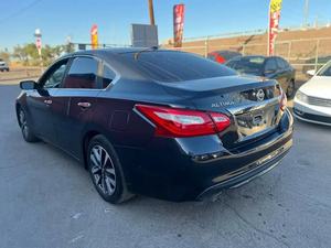Nissan Altima 2017 d'occasion, toutes options - Product Image 4