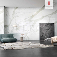 Grand carrelage Calacatta Bianco 1600*2700*6mm dalles de porcelaine pour sol en marbre émaillé poli pour mur intérieur