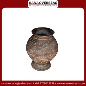 Urne commémorative de crémation en bois faite à la main la plus vendue avec un design gravé pour les cendres humaines mâle et femelle au prix le plus bas - Product Image 3