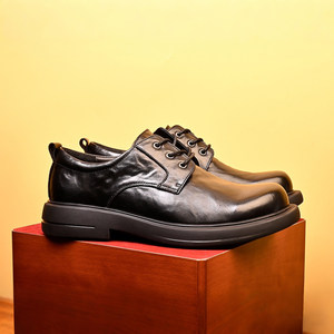 Chaussures décontractées légères avec semelle absorbant la transpiration et structure flexible, chaussures de tous les jours pour hommes, chaussures en cuir - Product Image 2