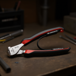 Pince coupante isolée haute performance Facom 1 000 volts - Product Image 3