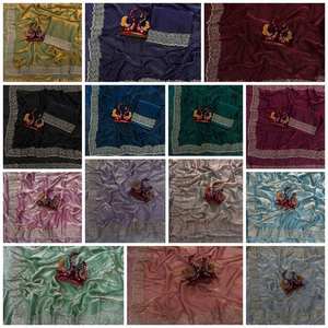 Sari precosido verde Pista drapeado de lujo con perla detallada y adornos hechos a mano Proveedor de India en venta al por mayor - Product Image 2