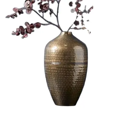 北欧の装飾金属の花瓶棚の家の装飾のための最小限の小さなアンティーク真鍮の花瓶