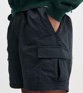 กางเกงขาสั้นคาร์โก้สำหรับผู้ชายพิมพ์โลโก้แบบลำลองสำหรับฤดูร้อนชายหาดกลางแจ้งแบบผูกเชือกยืดหยุ่นใส่สบายพิมพ์โลโก้ได้ตามต้องการ - Product Image 3