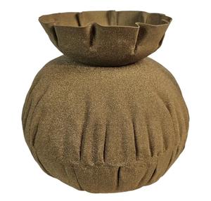 Florero de metal de diseño lujoso con un exquisito trabajo antiguo, ideal para una decoración moderna vintage e inspirada en la granja - Product Image 3