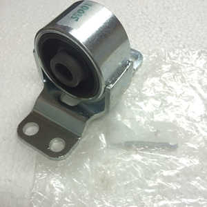 Forklift Spare Parts Insulator Mounting Engine Mount (41260-26620-71) Steel <b>Bush</b> Rubber New 4WD UNIVERSE SUNNY PRODUCTS - Product Image 5