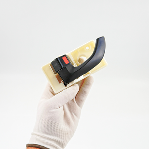 มือจับประตูด้านในสีดำ ซ้าย สำหรับฮุนได ทูซอน JM รุ่น 826102E000 - Product Image 5