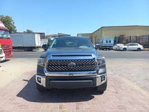 Camioneta Usada 2022, 4.6L, 6 Cilindros, Caja de Cambios Automática, Tracción en las Cuatro Ruedas, Asientos de Cuero, Interior Oscuro, Control de Crucero, Techo Panorámico, 6 Bolsas de Aire - Product Image 2
