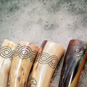 Cuerno de cristal tallado Vikingo, accesorio de traje histórico duradero, diseño de Animal de estilo Medieval pulido para manualidades naturales de Mead Ale - Product Image 2