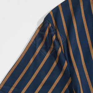 Conjunto de ropa de calle informal para hombre al por mayor, camiseta y pantalones cortos, logotipo personalizado, transpirable, elementos esenciales de verano - Product Image 4