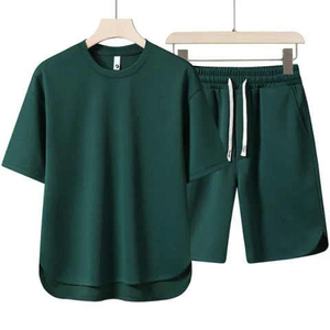 Ensemble T-shirt et short OEM, sportif et athlétique, pour les marques mondiales, usine de vêtements, logo brodé personnalisé - Product Image 6