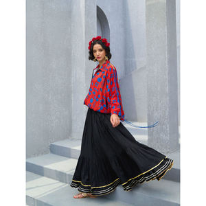 Ensemble veste bomber et jupe imprimées Leela - Ensemble décontracté en tissu tissé deux pièces - Product Image 2