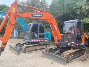 Doosan55 DH55 Mini Crawler Excavadora de ruedas usadas Venta Precio bajo 5,25 toneladas Peso operativo Motor Yanmar Caja de cambios Cojinete de bomba de engranajes - Product Image 3
