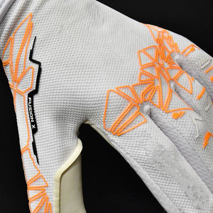 Gants de gardien de but de football pour enfants de haute qualité, logo personnalisé, en latex, paume extérieure, imperméables, sangle de poignet réglable, respirants - Product Image 6