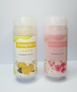 Filtre de douche à charbon actif parfumé à la vitamine C ioniseur de SPA pour l'élimination du chlore pour l'utilisation de camping-car domestique fabriqué en Corée - Product Image 1