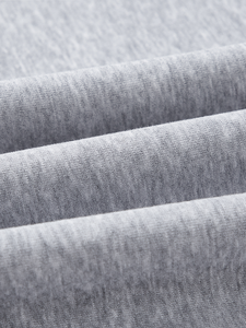 Sweat-shirt à capuche zippé gris clair classique : style minimaliste, doublure en polaire de qualité supérieure, essentiel pour le quotidien et le streetwear - Product Image 2