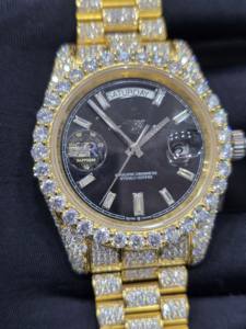 Reloj de Diamantes de Marca, Estilo Hip Hop Elegante, Unisex, de Acero Inoxidable con Moissanita, con Cierre de Pulsera, Movimiento Mecánico - Product Image 1