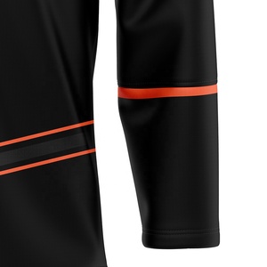 Uniforme de hockey sur glace noir et orange avec manches longues cousues numéro 23 détail de manches étoile audacieuse et conception de cou à lacets - Product Image 3