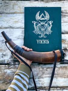 Corne à boire avec design en laiton, authentique corne à boire à vin d'inspiration médiévale viking, tasse en provenance d'Inde - Product Image 5